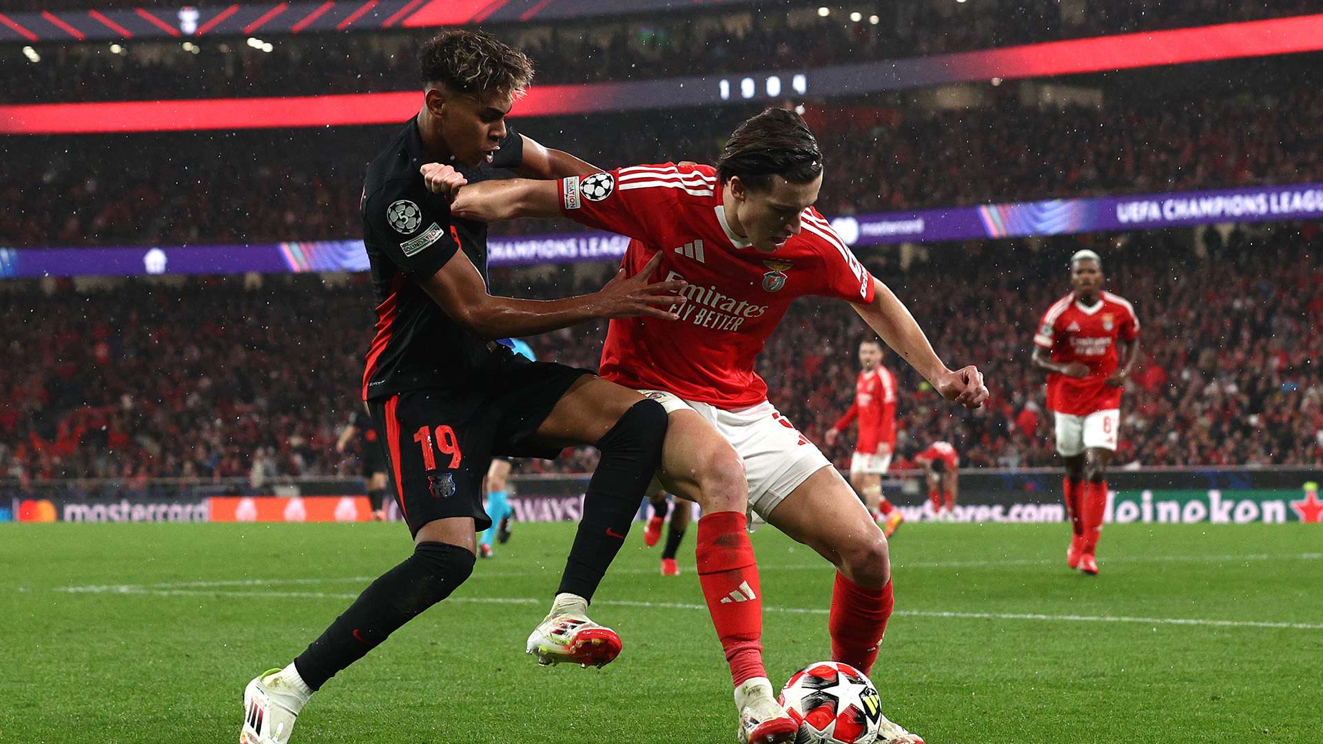 逆境中不易 逆境中不易