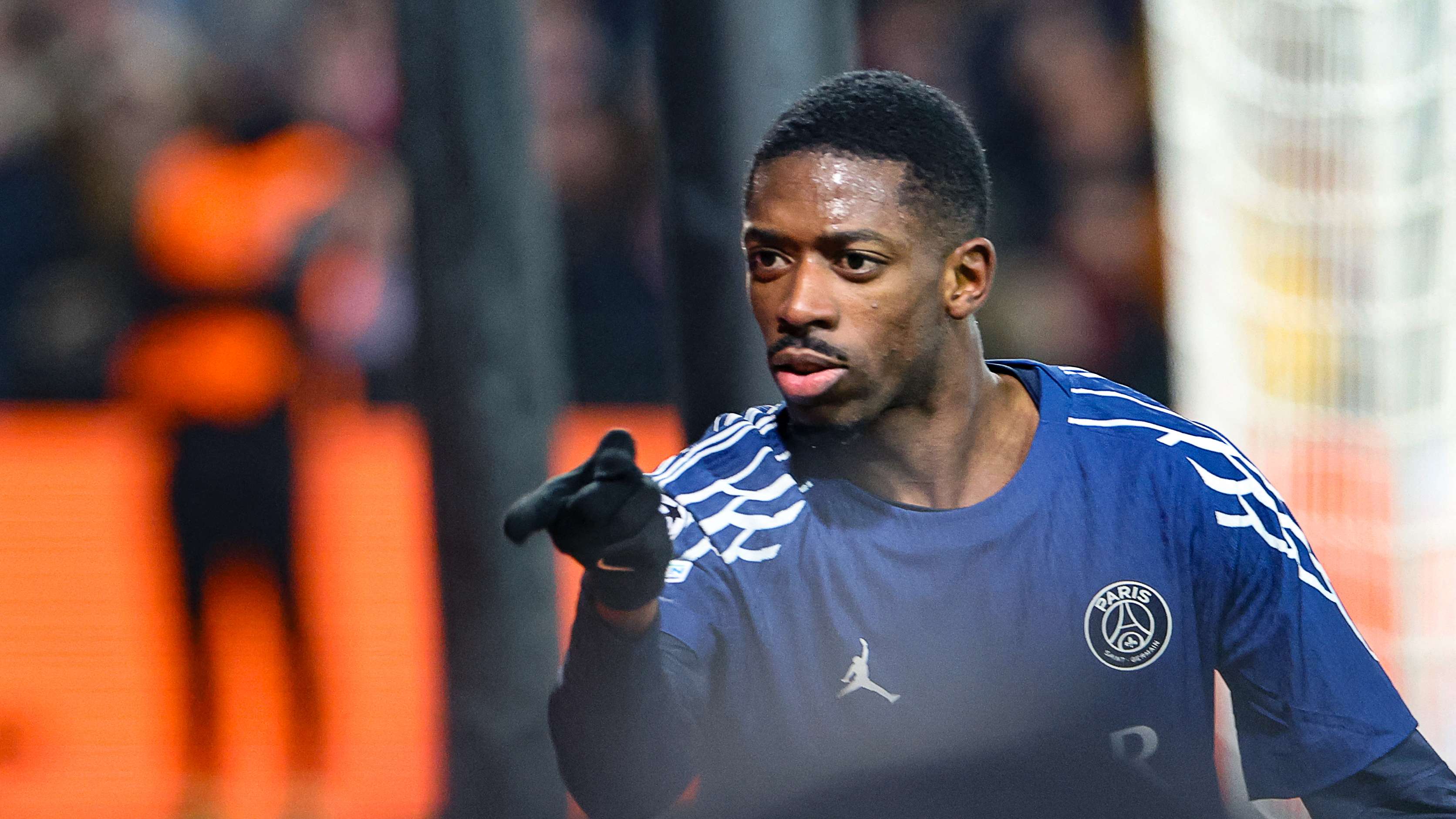 中脱颖而出 中脱颖而出